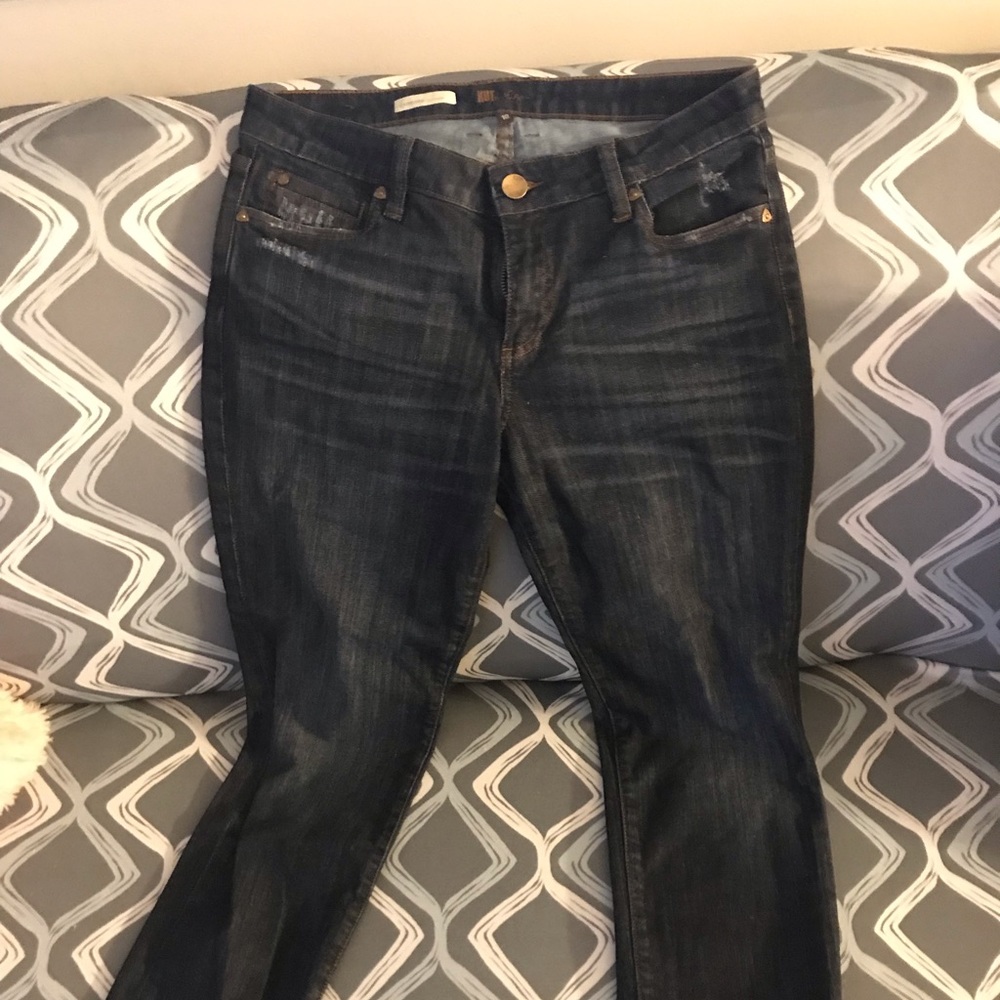 Women’s jeans.